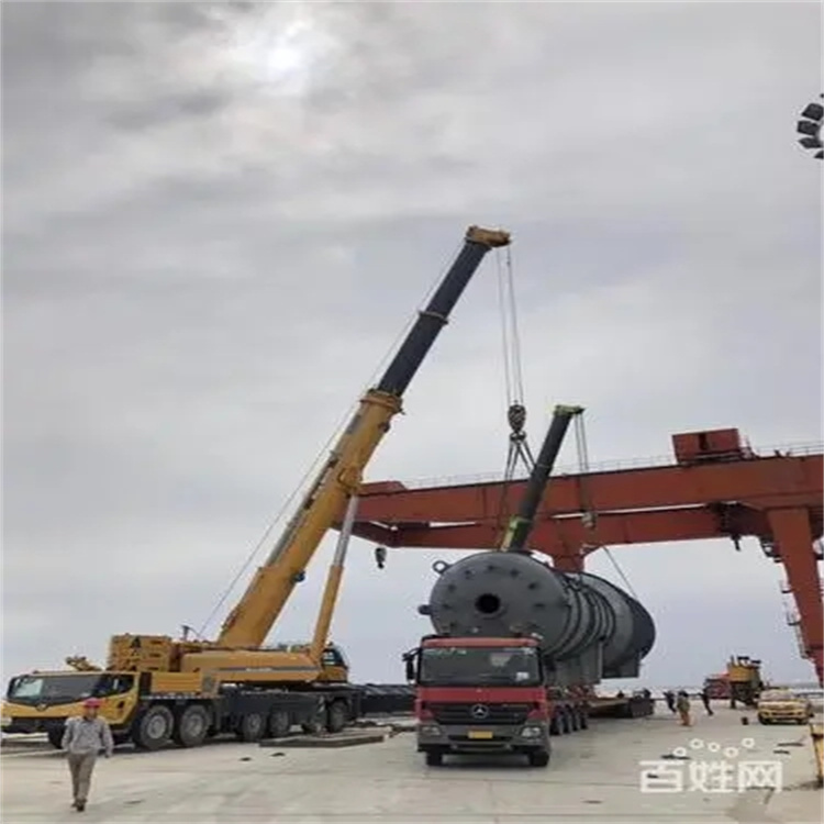 雄县如何选择好的吊车出租进行设备吊装